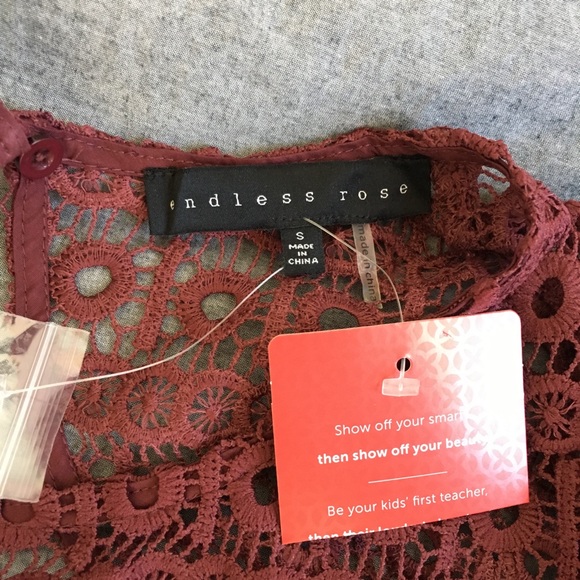 NWT Endless Rose Burgundy Louvre Crochet Boho Top - Picture 6 of 8